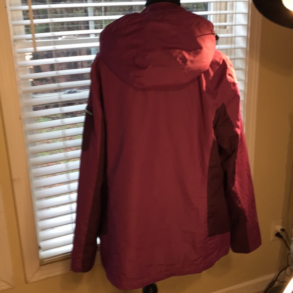 Waterproof Large Jacket - Picture 3 of 6